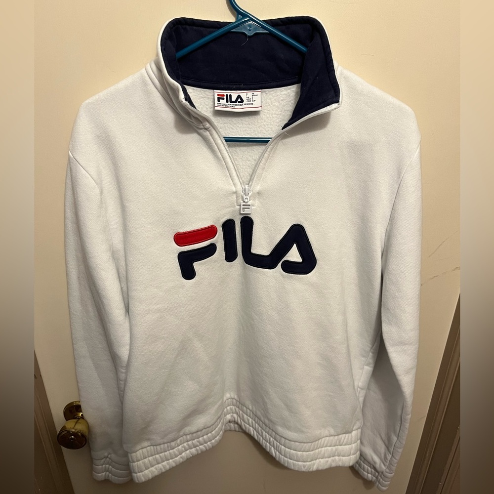 Women’s Fila white 1/4 zip pull over size small